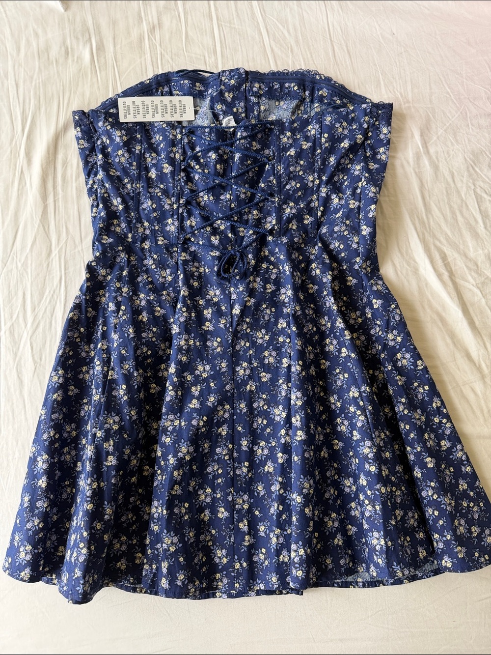 Kimchi Blue Addison Strapless Fit & Flare Lace-Up Mini Dress - Picture 3 of 3
